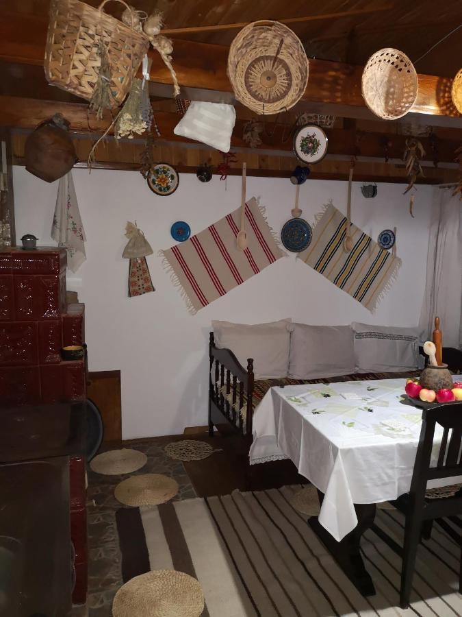 Villa Casa Livada Bunicii Tîrgu Ocna Exterior foto