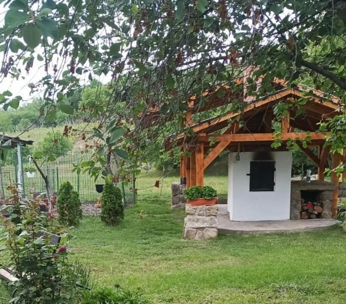 Villa Casa Livada Bunicii Tîrgu Ocna Exterior foto